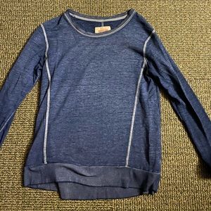 Navel blue crew neck